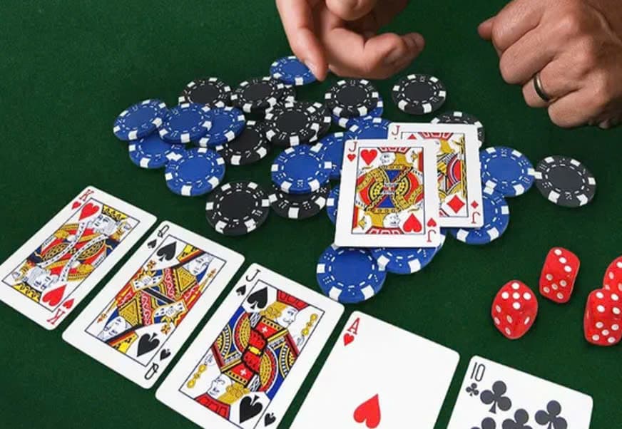 Cách Chơi Bài Bửu Sky88 Đơn Giản Cho Game Thủ Mới Bắt Đầu 4 Những kinh nghiệm Cách Chơi Bài Bửu Sky88
